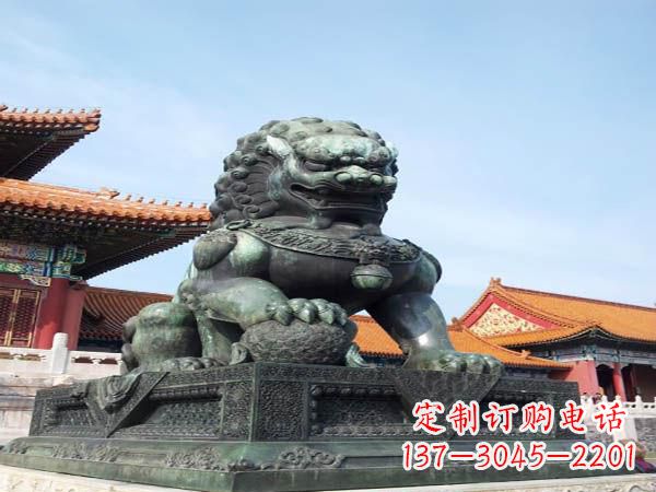 湖北寺庙青铜狮子