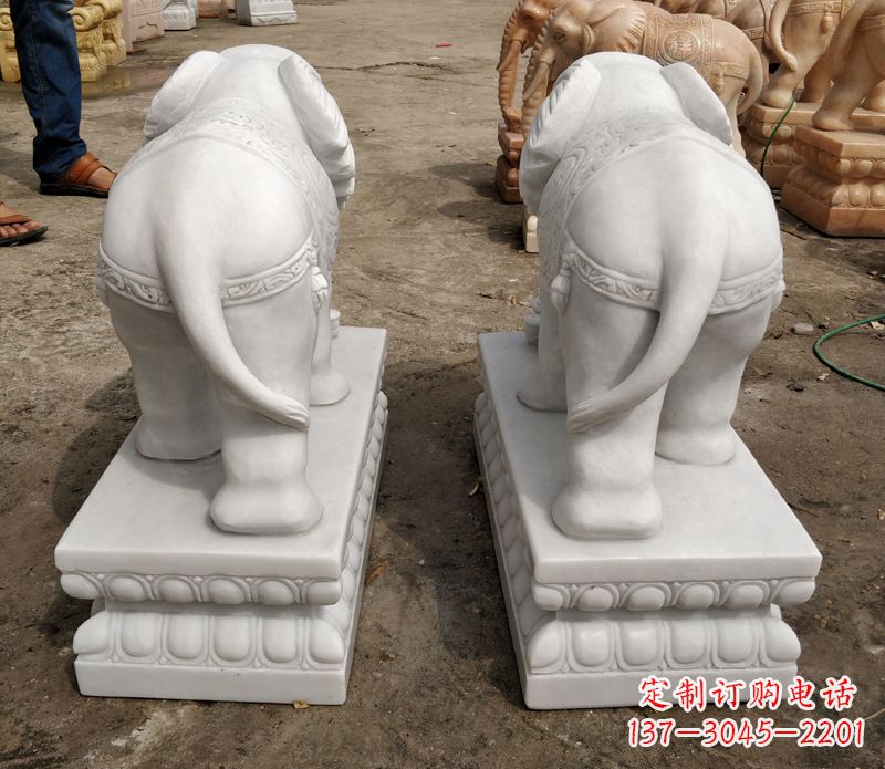 湖北寺庙石雕大象