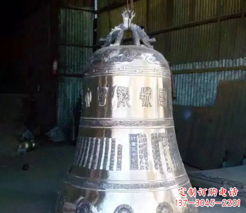 湖北寺庙铸铁铜钟雕塑