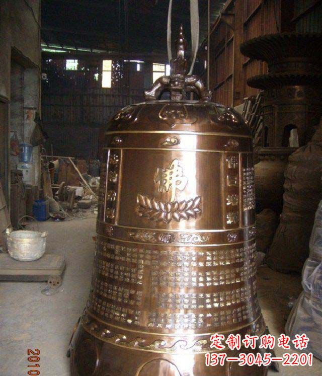 湖北寺庙铸铜钟铜雕