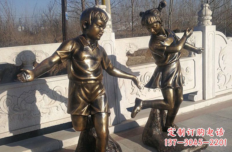 湖北踢毽子的儿童铜雕 (2)