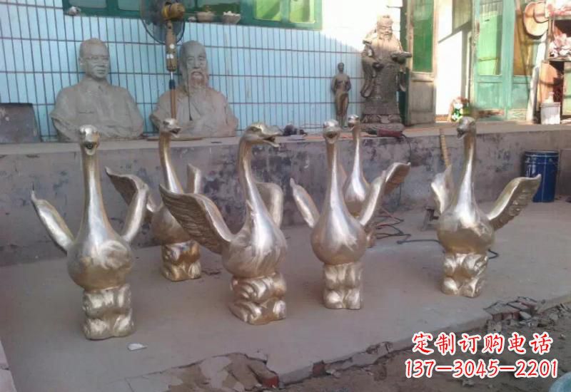 湖北天鹅喷泉雕塑
