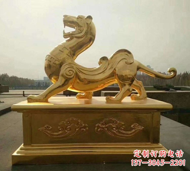 湖北贴金古代神兽青龙雕塑