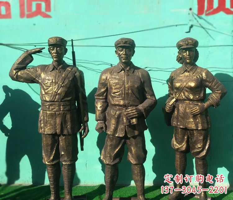 湖北铜雕八路军战士雕塑