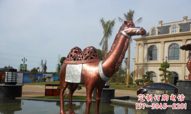 湖北铜雕抽象骆驼