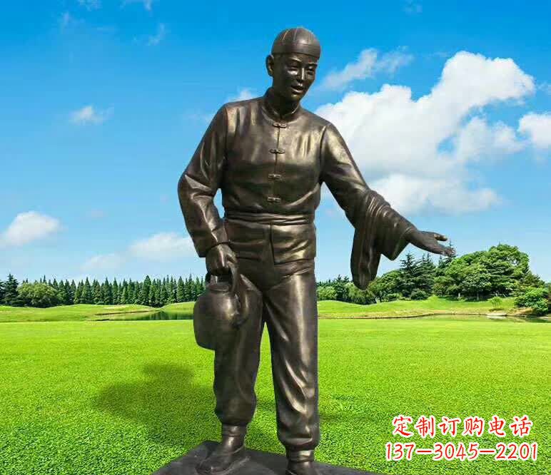 湖北铜雕店小二人物雕塑1
