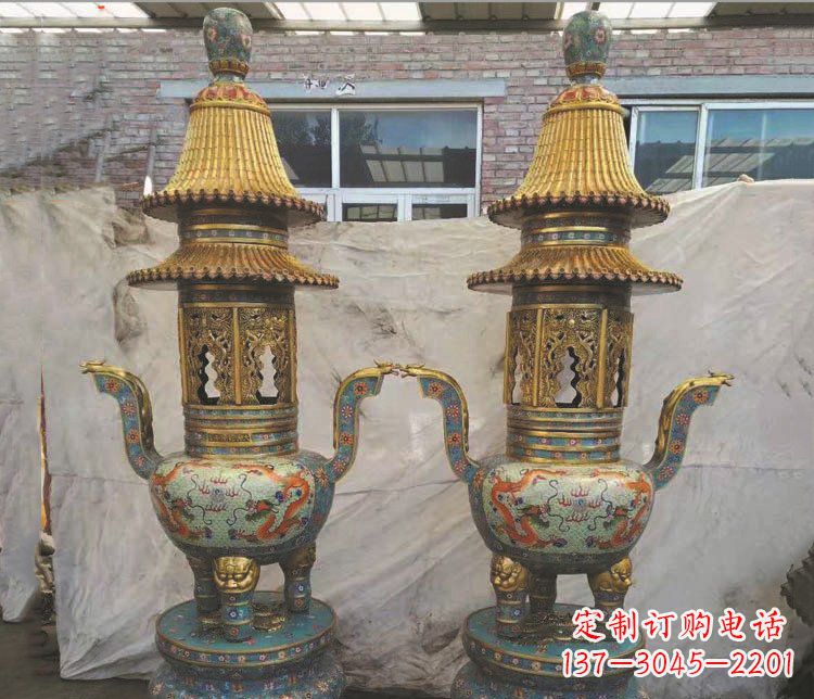 湖北铜雕景泰蓝香炉雕塑摆件
