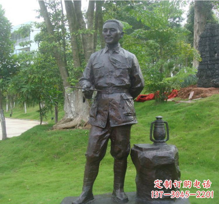 湖北铜雕青年时期邓小平