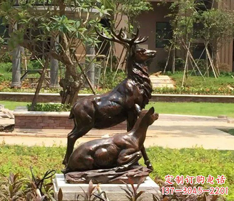 湖北铜雕园林梅花鹿雕塑摆件