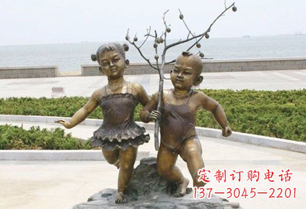 湖北玩耍的儿童铜雕