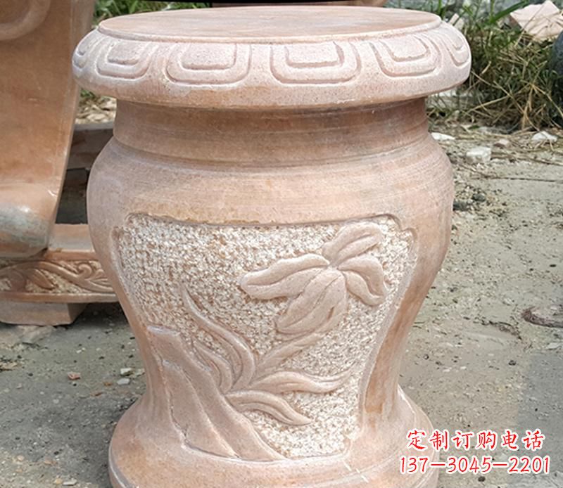 湖北晚霞红景观蝴蝶石凳