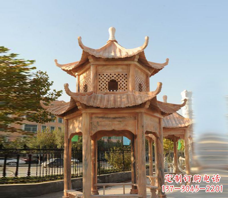 湖北晚霞红景区休息凉亭