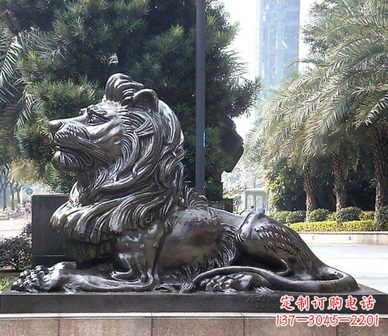 湖北卧着的西洋狮看门狮子铜雕