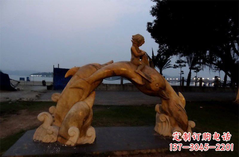 湖北西方儿童骑海豚石雕