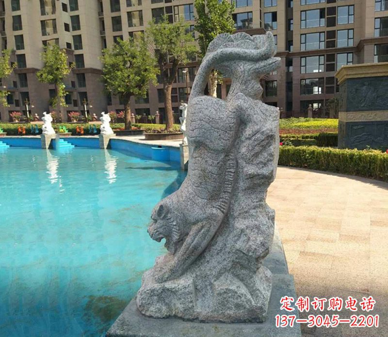 湖北下山老虎石雕