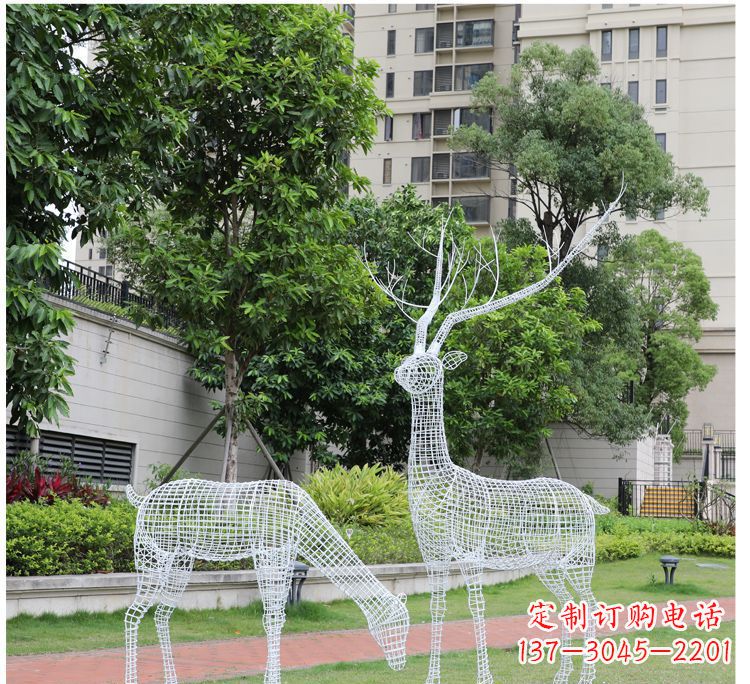 湖北小区不锈钢镂空梅花鹿鹿雕塑
