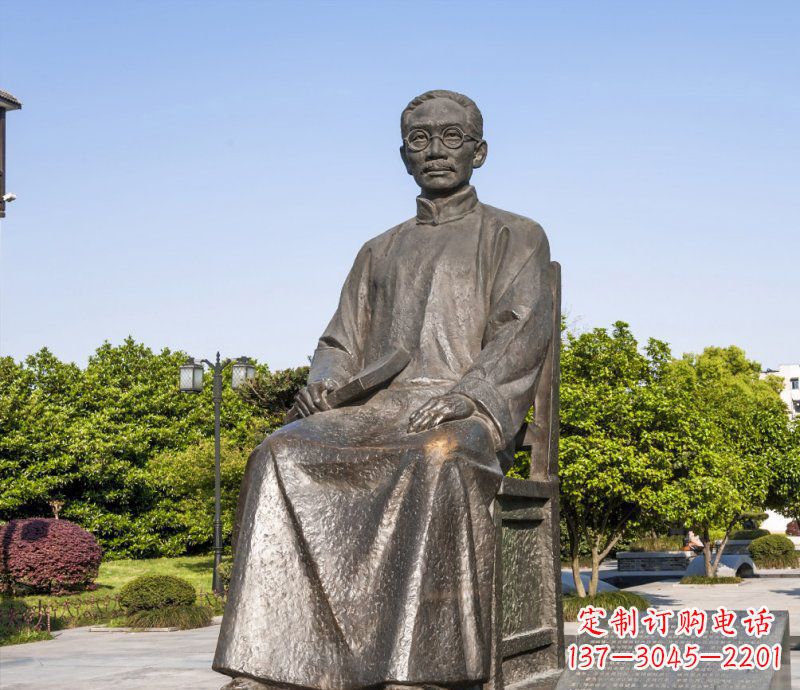 湖北校园蔡元培名人铜雕