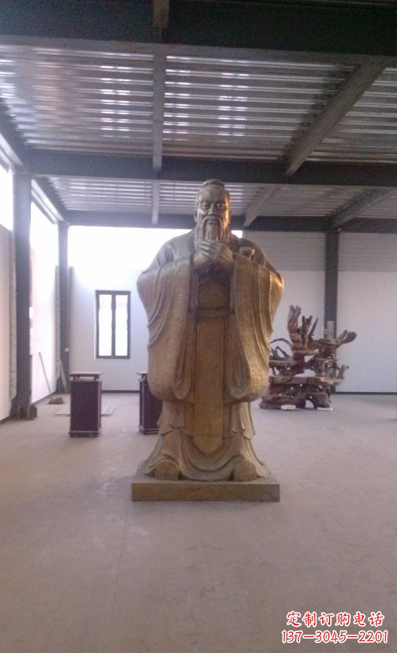 湖北校园仿铜老子玻璃钢名人雕塑
