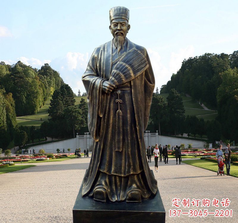湖北校园古代名人诸葛亮铜雕