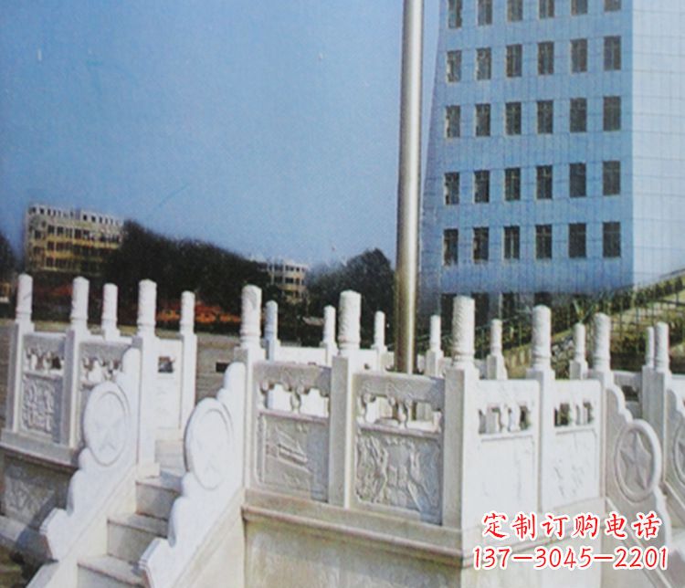 湖北校园汉白玉升旗台景观石雕