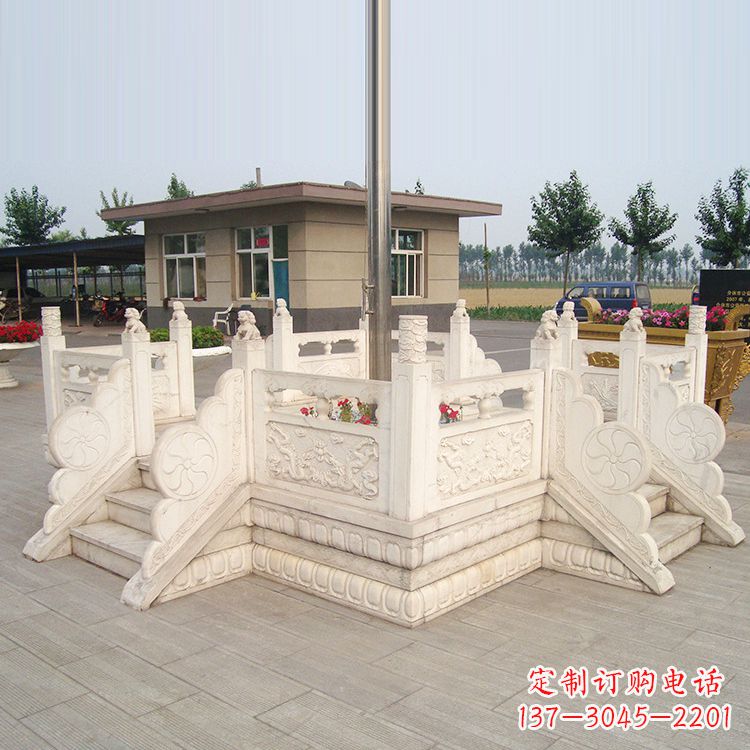 湖北学校校园芝麻白广场升旗台