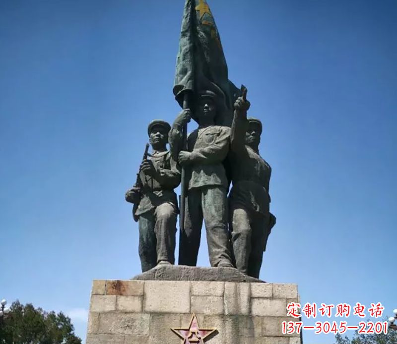 湖北战士革命广场铜雕