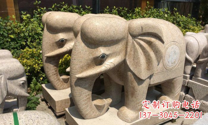湖北招财进宝砂岩大象石雕