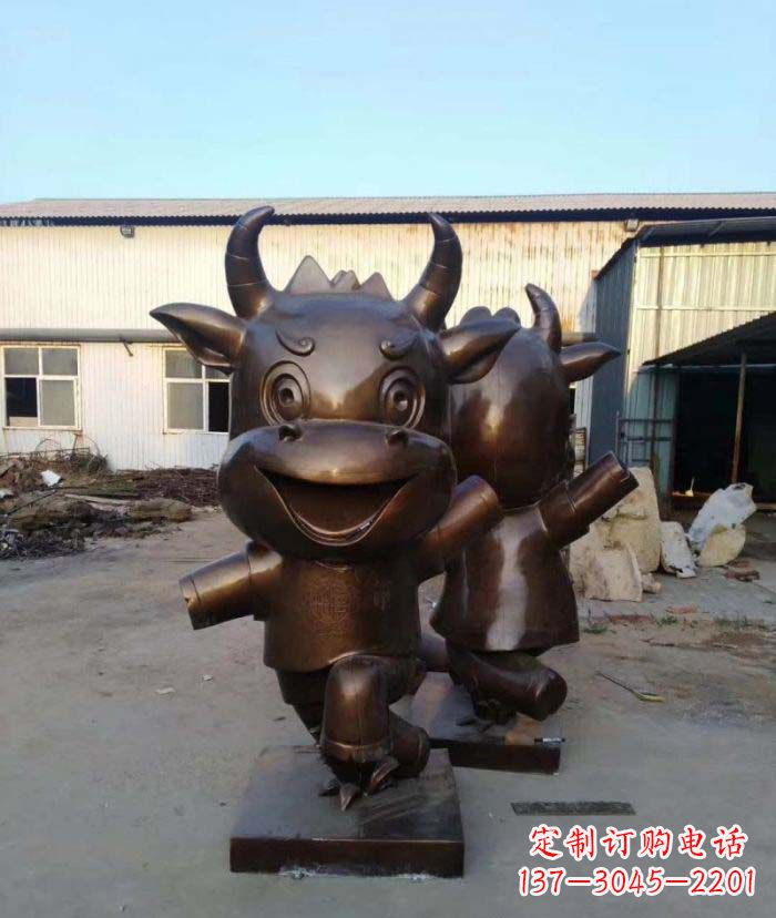 湖北招财牛玻璃钢仿铜动物雕塑