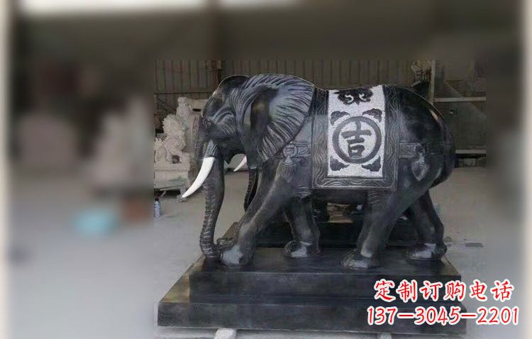 湖北中国黑石材大象雕塑