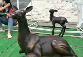 湖北铸铜广场动物鹿雕塑 